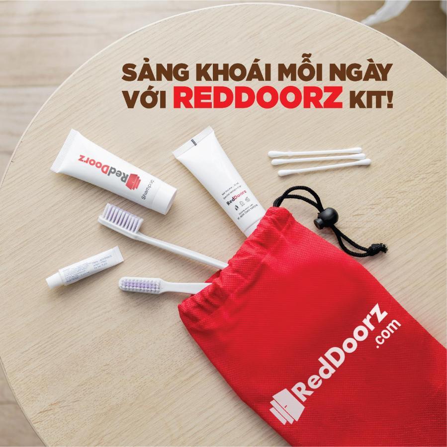 Reddoorz Bamboo Saigon Hotel Su Van Hanh 호치민 외부 사진